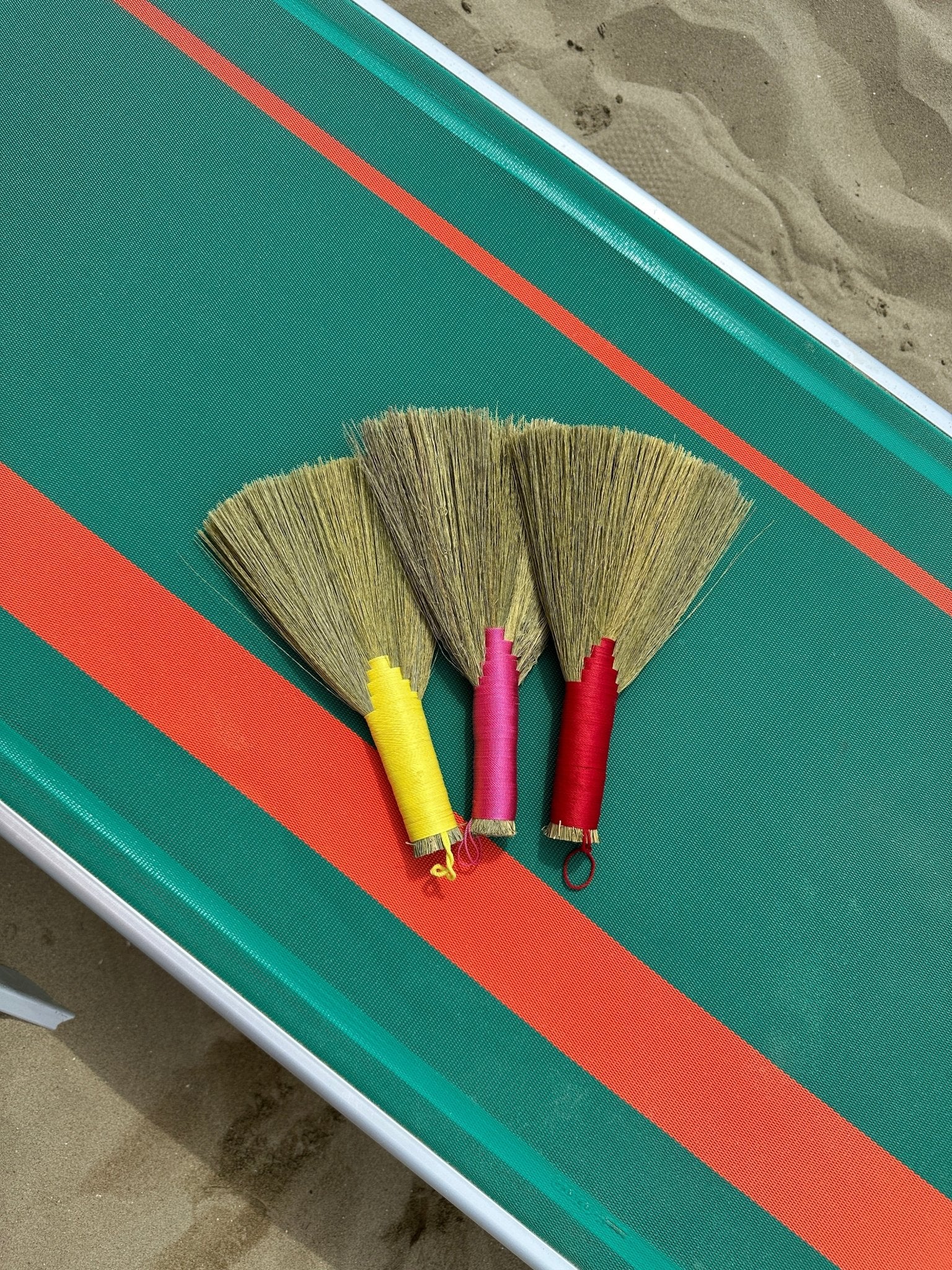 Yellow Anti sand Beach brush - My Summer fan