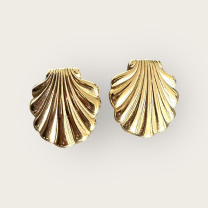 Classic Gold Shell Stud Summer Earrings - My Summer fan