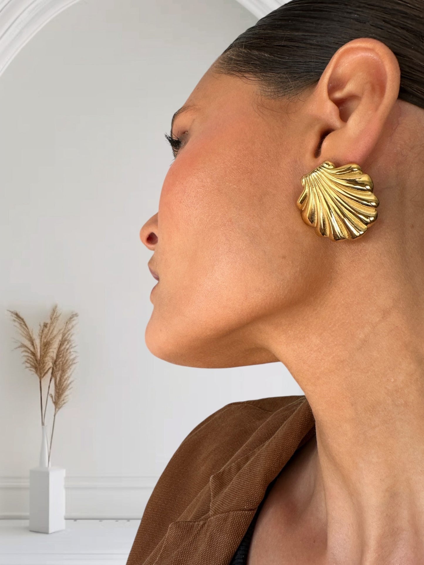 Classic Gold Shell Stud Summer Earrings - My Summer fan